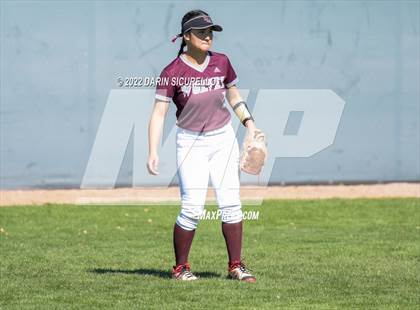 Thumbnail 3 in Snowflake vs. Desert Mountain (Dobson/Westwood Invitational) photogallery.