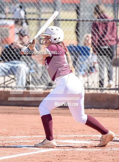 Thumbnail 2 in Snowflake vs. Desert Mountain (Dobson/Westwood Invitational) photogallery.