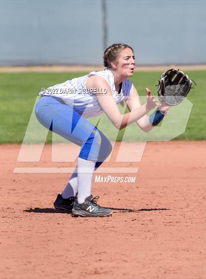 Thumbnail 3 in Snowflake vs. Desert Mountain (Dobson/Westwood Invitational) photogallery.