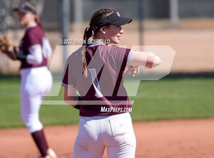 Thumbnail 3 in Snowflake vs. Desert Mountain (Dobson/Westwood Invitational) photogallery.
