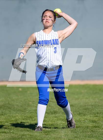 Thumbnail 2 in Snowflake vs. Desert Mountain (Dobson/Westwood Invitational) photogallery.