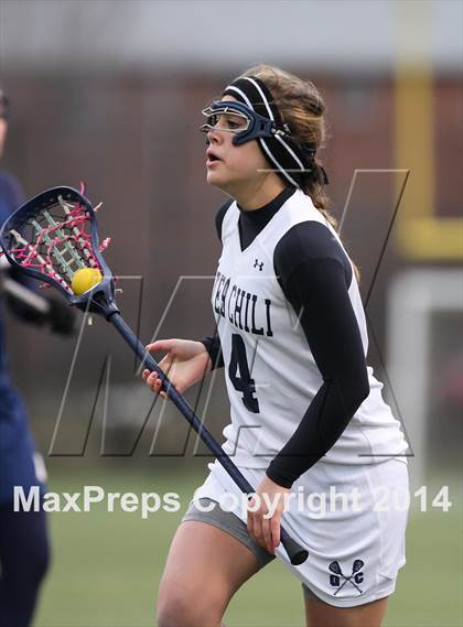 Thumbnail 1 in Wayne vs. Gates Chili photogallery.