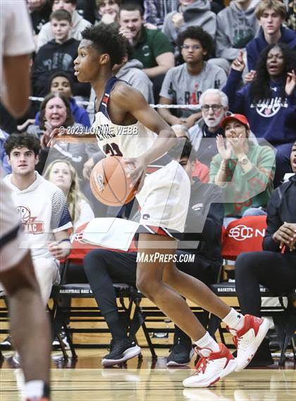 Thumbnail 2 in Archbishop Stepinac vs. Simeon  (Spalding Hoophall Classic) photogallery.
