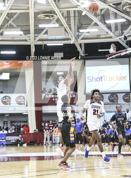 Thumbnail 2 in Archbishop Stepinac vs. Simeon  (Spalding Hoophall Classic) photogallery.