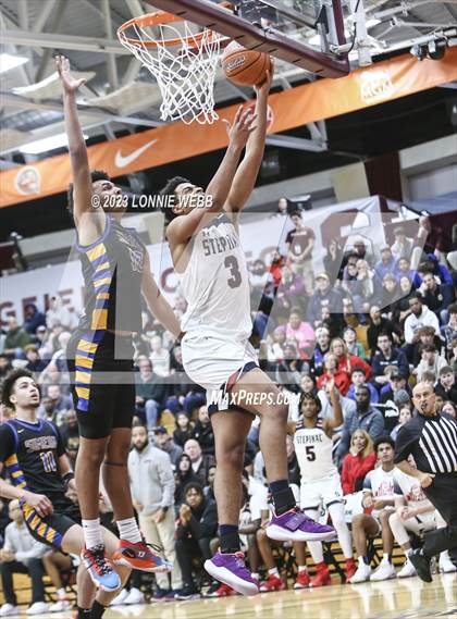 Thumbnail 2 in Archbishop Stepinac vs. Simeon  (Spalding Hoophall Classic) photogallery.