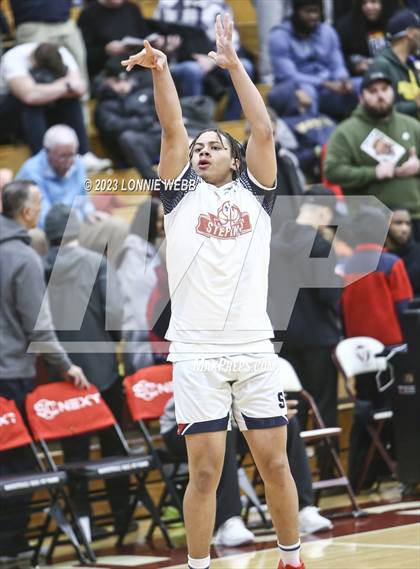 Thumbnail 2 in Archbishop Stepinac vs. Simeon  (Spalding Hoophall Classic) photogallery.