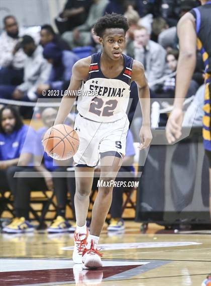 Thumbnail 1 in Archbishop Stepinac vs. Simeon  (Spalding Hoophall Classic) photogallery.