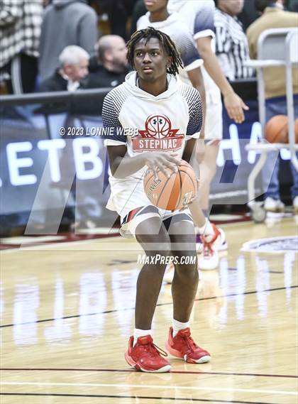 Thumbnail 1 in Archbishop Stepinac vs. Simeon  (Spalding Hoophall Classic) photogallery.