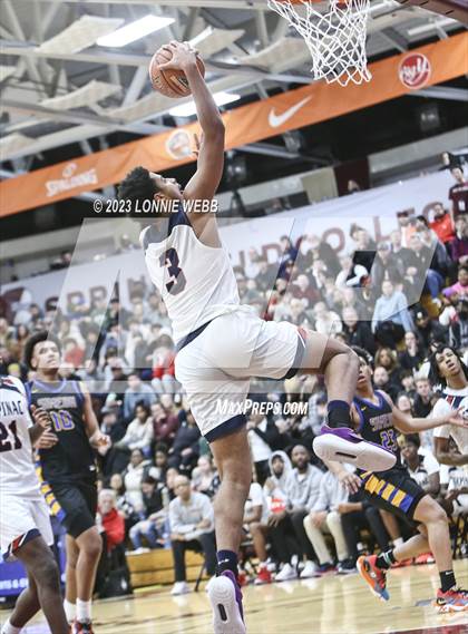 Thumbnail 3 in Archbishop Stepinac vs. Simeon  (Spalding Hoophall Classic) photogallery.