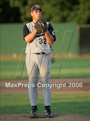 Thumbnail 2 in Oakmont vs Oakdale (Section Playoffs) photogallery.