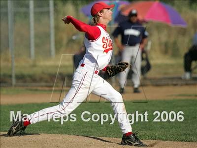 Thumbnail 2 in Oakmont vs Oakdale (Section Playoffs) photogallery.