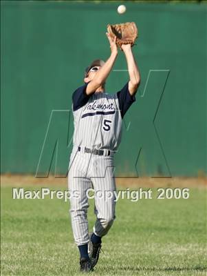 Thumbnail 2 in Oakmont vs Oakdale (Section Playoffs) photogallery.