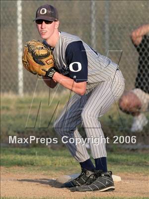 Thumbnail 3 in Oakmont vs Oakdale (Section Playoffs) photogallery.