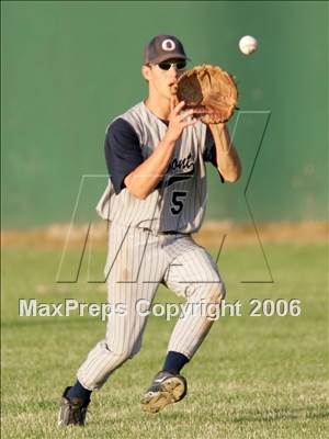 Thumbnail 1 in Oakmont vs Oakdale (Section Playoffs) photogallery.