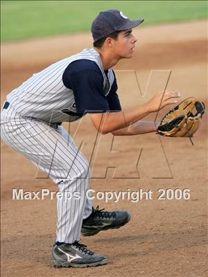 Thumbnail 2 in Oakmont vs Oakdale (Section Playoffs) photogallery.