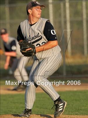 Thumbnail 3 in Oakmont vs Oakdale (Section Playoffs) photogallery.