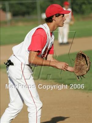 Thumbnail 1 in Oakmont vs Oakdale (Section Playoffs) photogallery.