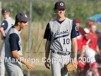 Thumbnail 3 in Oakmont vs Oakdale (Section Playoffs) photogallery.