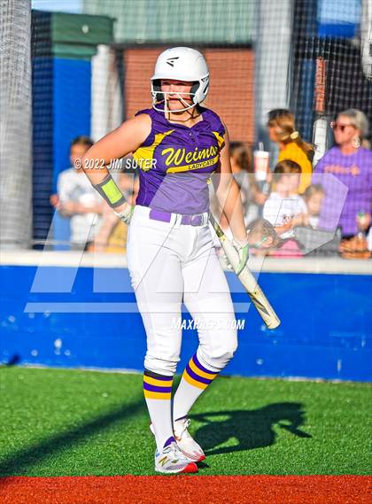 Thumbnail 3 in Thorndale vs Weimar (UIL 2A Region IV Final) photogallery.