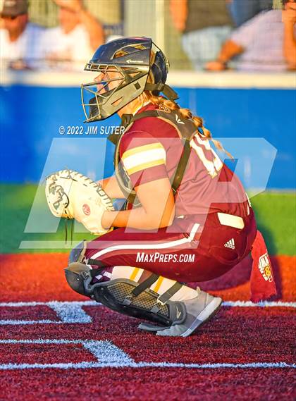 Thumbnail 2 in Thorndale vs Weimar (UIL 2A Region IV Final) photogallery.