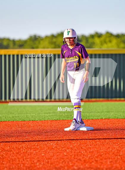 Thumbnail 3 in Thorndale vs Weimar (UIL 2A Region IV Final) photogallery.