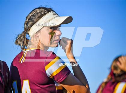 Thumbnail 2 in Thorndale vs Weimar (UIL 2A Region IV Final) photogallery.