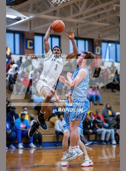 Thumbnail 3 in First Flight vs E.E. Smith (NCHSAA 3A Third Round) photogallery.