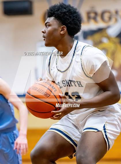 Thumbnail 3 in First Flight vs E.E. Smith (NCHSAA 3A Third Round) photogallery.