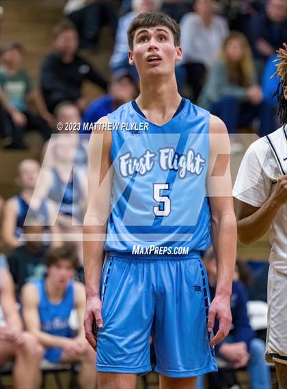 Thumbnail 2 in First Flight vs E.E. Smith (NCHSAA 3A Third Round) photogallery.