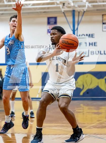 Thumbnail 3 in First Flight vs E.E. Smith (NCHSAA 3A Third Round) photogallery.