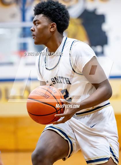 Thumbnail 2 in First Flight vs E.E. Smith (NCHSAA 3A Third Round) photogallery.