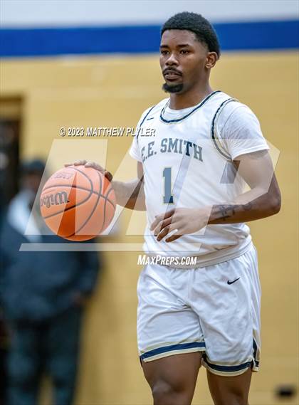 Thumbnail 2 in First Flight vs E.E. Smith (NCHSAA 3A Third Round) photogallery.