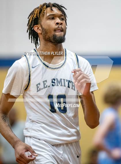 Thumbnail 2 in First Flight vs E.E. Smith (NCHSAA 3A Third Round) photogallery.