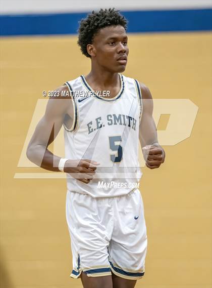 Thumbnail 3 in First Flight vs E.E. Smith (NCHSAA 3A Third Round) photogallery.