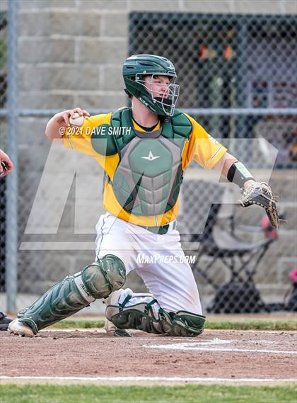 Thumbnail 3 in Wahlert @ Iowa City West photogallery.