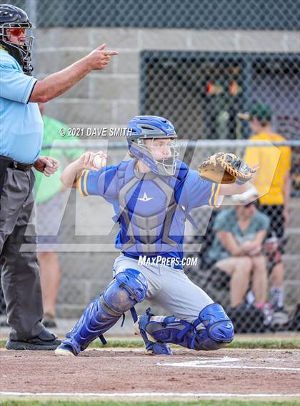 Thumbnail 3 in Wahlert @ Iowa City West photogallery.
