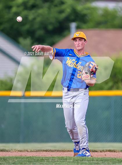 Thumbnail 3 in Wahlert @ Iowa City West photogallery.