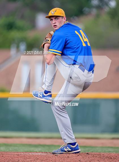 Thumbnail 3 in Wahlert @ Iowa City West photogallery.