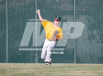 Thumbnail 3 in Wahlert @ Iowa City West photogallery.