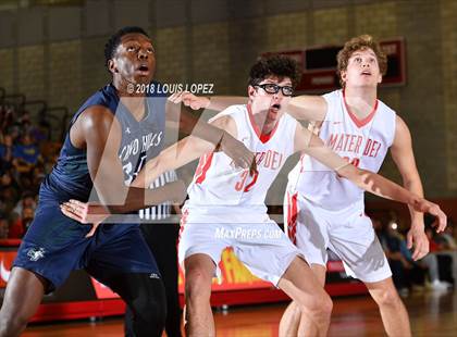 Thumbnail 2 in Chino Hills @ Mater Dei (Nike Extravaganza) photogallery.