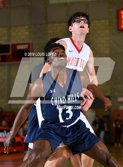 Thumbnail 2 in Chino Hills @ Mater Dei (Nike Extravaganza) photogallery.