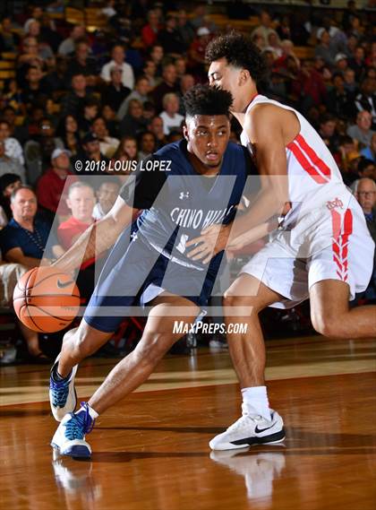 Thumbnail 3 in Chino Hills @ Mater Dei (Nike Extravaganza) photogallery.