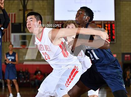 Thumbnail 3 in Chino Hills @ Mater Dei (Nike Extravaganza) photogallery.