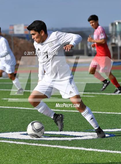 Thumbnail 1 in Victoria East vs Lee [Robert E.] (New Braunfels Tournament) photogallery.