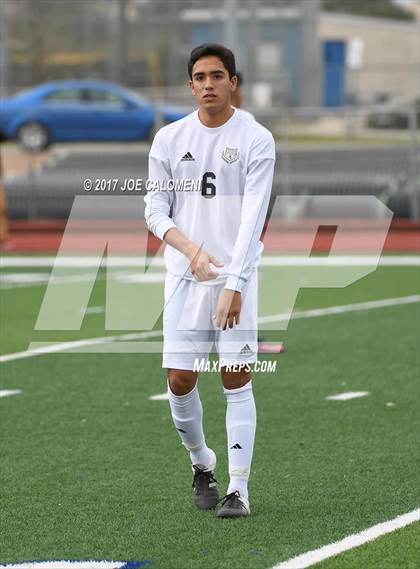 Thumbnail 2 in Victoria East vs Lee [Robert E.] (New Braunfels Tournament) photogallery.