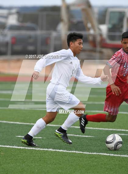 Thumbnail 3 in Victoria East vs Lee [Robert E.] (New Braunfels Tournament) photogallery.