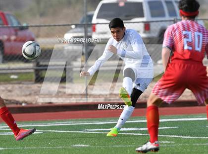 Thumbnail 3 in Victoria East vs Lee [Robert E.] (New Braunfels Tournament) photogallery.