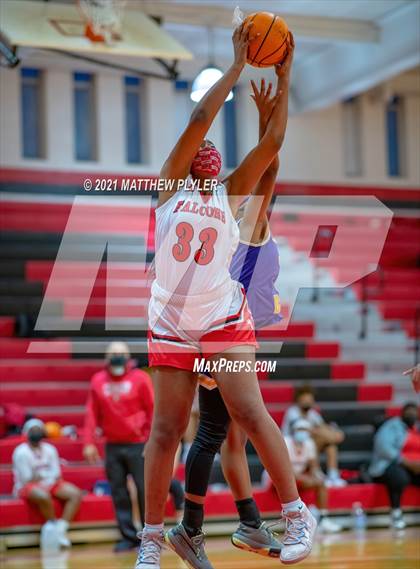 Thumbnail 1 in Jack Britt @ Seventy-First photogallery.