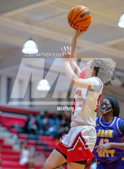 Thumbnail 3 in Jack Britt @ Seventy-First photogallery.