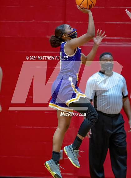 Thumbnail 1 in Jack Britt @ Seventy-First photogallery.